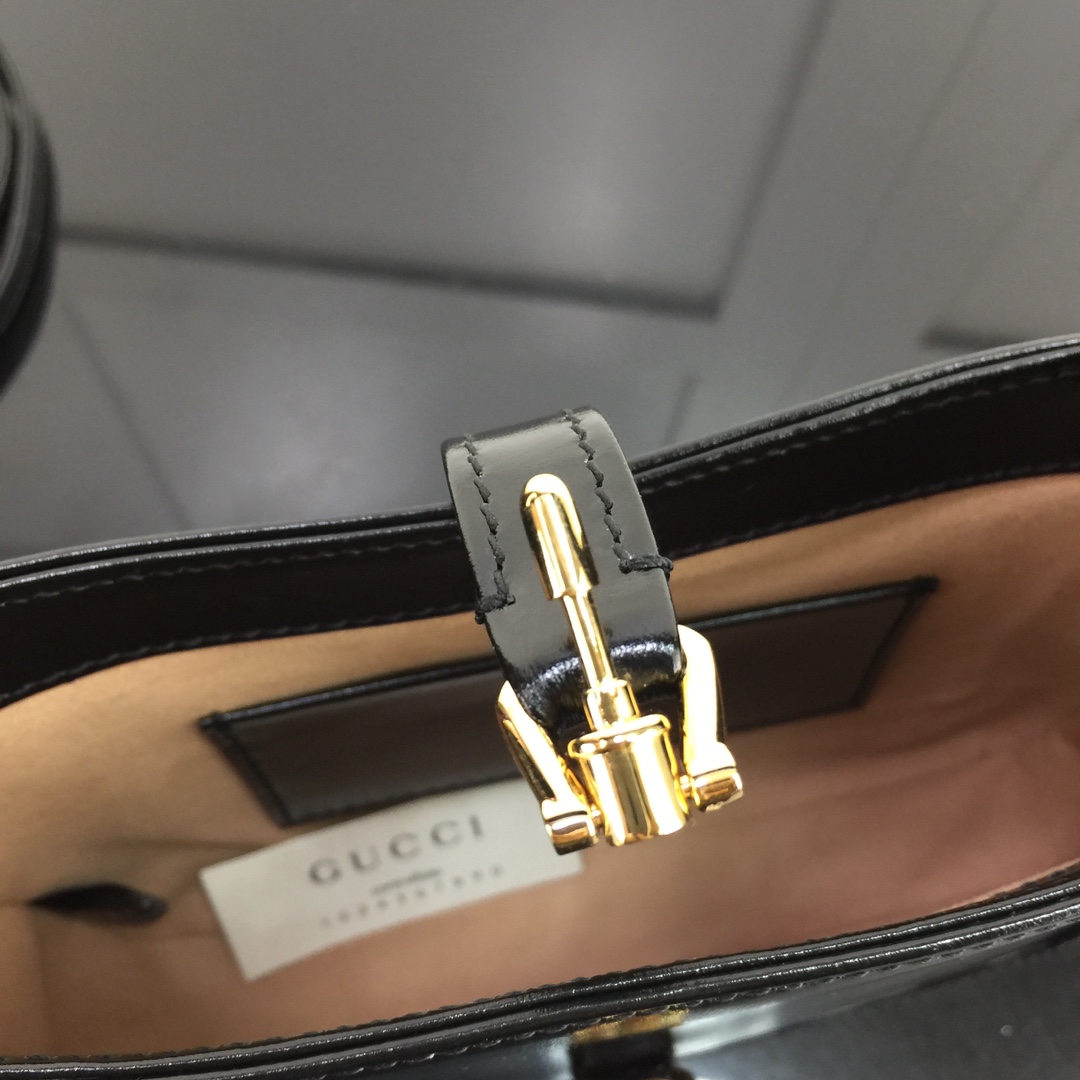 Gucci Hobo Bags